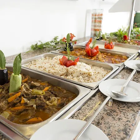 فندق Charm Beach 4*