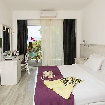 Hotel Charm Beach