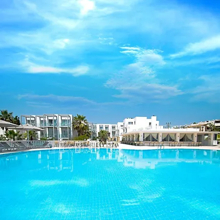 Charm Beach 4* بودروم